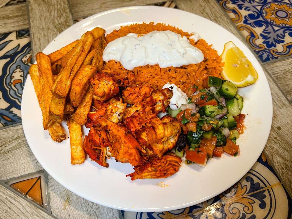 Mansoor Al-Obaidlee tweet media