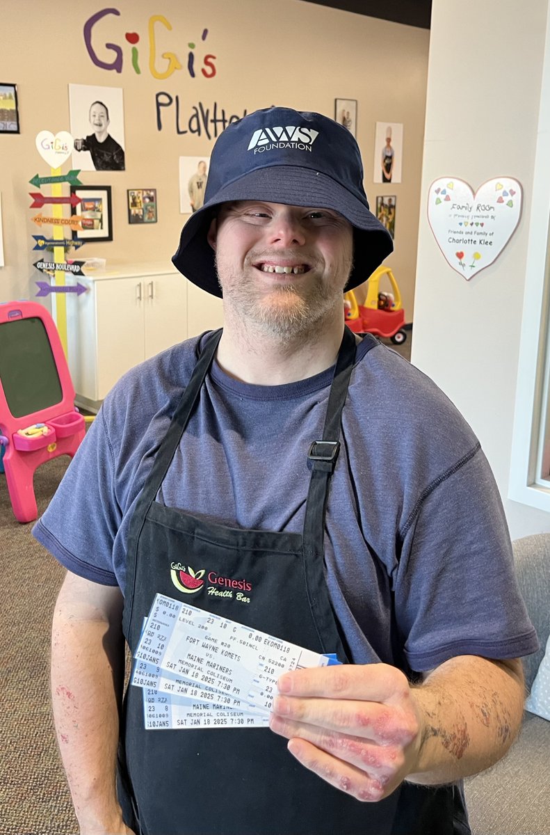 GiGisFortWayne's tweet photo. Thank you to our friends at AWS Foundation, we have 50 Fort Wayne Komets tickets for this Saturday's game against the Maine Mariners! Please stop by the Playhouse to pick up your tickets between 9am-5pm this week. #WeStandWithJason https://t.co/zRS06h8Lyc