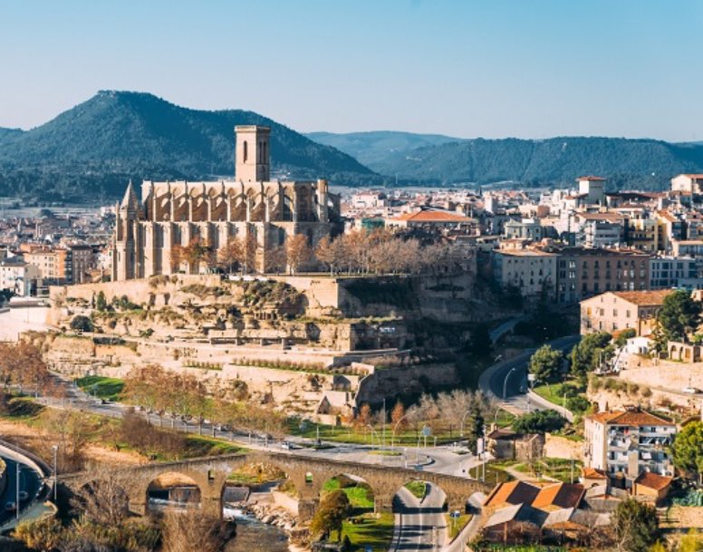 Els manresans canvien el topònim segons el temps que fa. Passen de ser Manraqueix en plena canícula a ser Manrússia ara a l'hivern. Coneixeu cap altre exemple de meteotoponímia?
