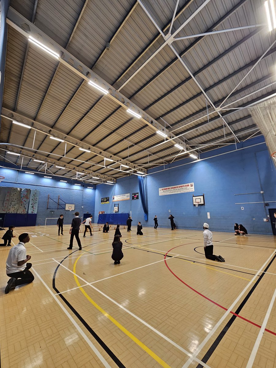 Our new group of students from <a href="/SpringwestPe/">SpringwestAcademy PE</a> begin their journey on the Level 2 Sports Leaders course with <a href="/LshipSkillsFdn/">Leadership Skills Foundation</a>