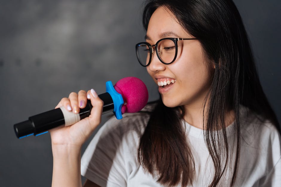 Join us at The Drop! It's a weekly free drop-in program at our community centres for youth aged 11 to 17. There are a variety of activities and entertainment each week, including sports, video games, karaoke, and more!

Learn more: ow.ly/hKgP50UBo6K