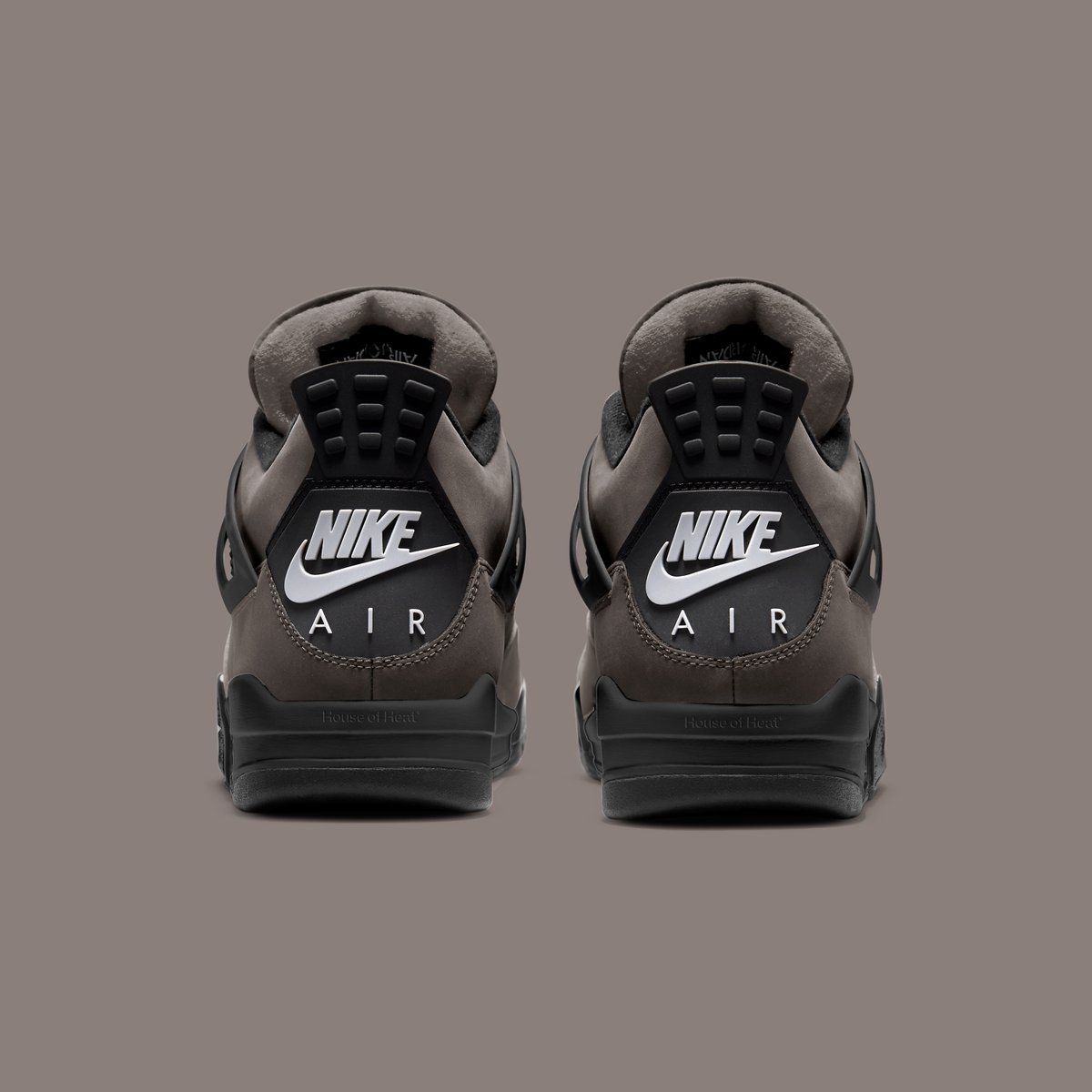 houseofheat's tweet photo. Air Jordan 4 "Cave Stone" coming in 2025 🗿

DETAILS: https://t.co/QxEKkLiqBI https://t.co/H30gACMdoO