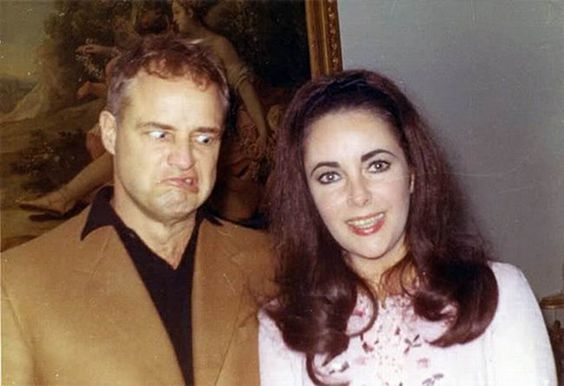 CelebMuseums's tweet image. Marlon Brando delivers a playful grimace for Elizabeth Taylor @MarlonBrando #MarlonBrando @ElizabethTaylor #ElizabethTaylor