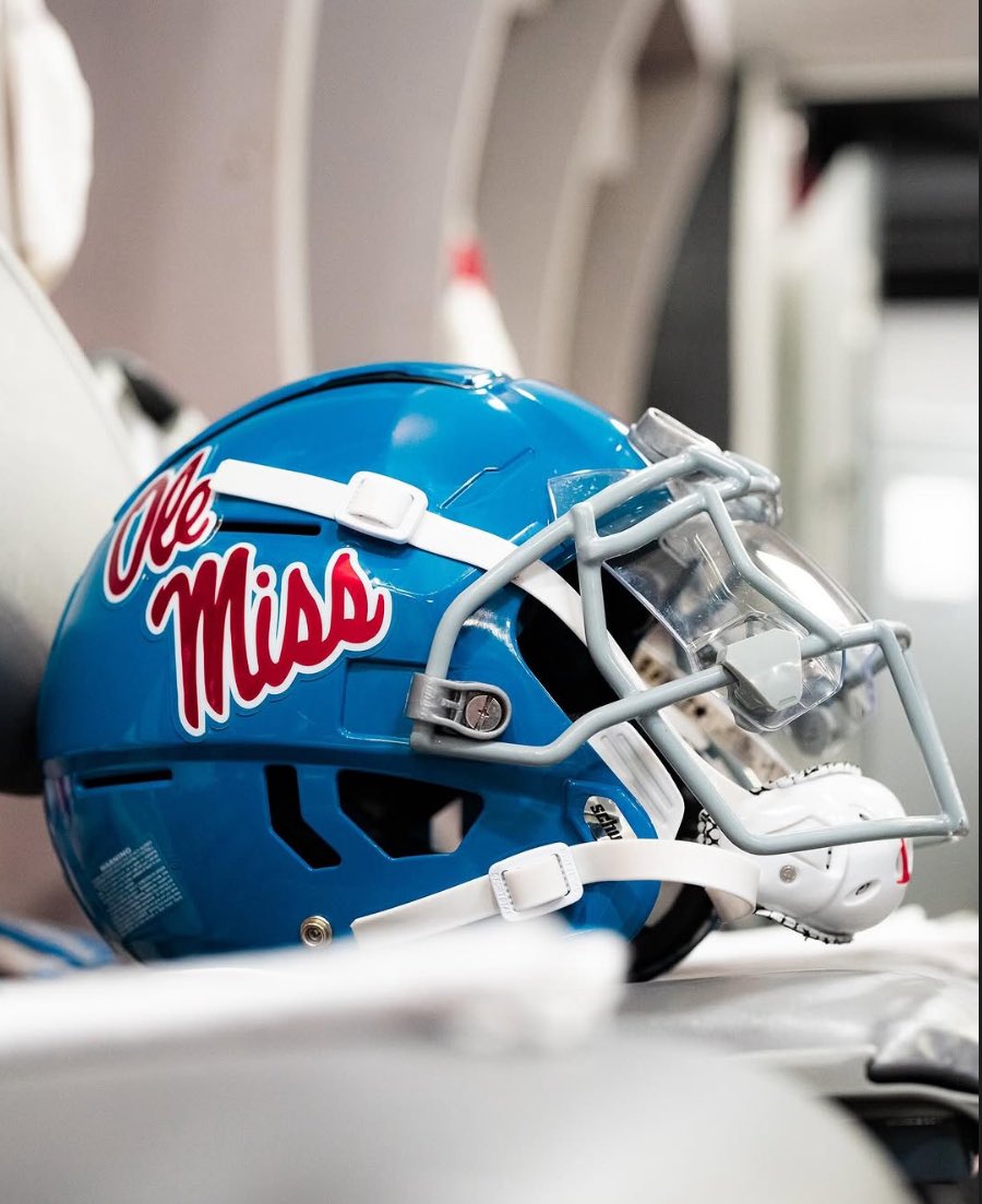 NASIR RANKIN (@the_real_nas1) on Twitter photo Happy and excited to say I have received an offer from <a href="/OleMissFB/">Ole Miss Football</a> thank you! <a href="/CoachGMcDonald/">George McDonald</a> 🔴🔴💎💎 <a href="/_MP_Football/">Morgan Park Football</a> <a href="/mikeclarkpreps/">MikeClarkPreps</a> <a href="/Chris_CJ_6/">C.J.</a> <a href="/EMPEHIAthletics/">Morgan Park Athletics</a> <a href="/AllenTrieu/">Allen Trieu</a> <a href="/247Hudson/">Hudson Standish</a> <a href="/OJW_Scouting/">PrepRedzone Oliver</a> <a href="/michaelsobrien/">Michael O'Brien</a> <a href="/EDGYTIM/">Timothy “EDGYTIM” OHalloran</a> <a href="/TheCoachReem/">Jareem Fleming</a> Happy and excited to say I have received an offer from <a href="/OleMissFB/">Ole Miss Football</a> thank you! <a href="/CoachGMcDonald/">George McDonald</a> 🔴🔴💎💎 <a href="/_MP_Football/">Morgan Park Football</a> <a href="/mikeclarkpreps/">MikeClarkPreps</a> <a href="/Chris_CJ_6/">C.J.</a> <a href="/EMPEHIAthletics/">Morgan Park Athletics</a> <a href="/AllenTrieu/">Allen Trieu</a> <a href="/247Hudson/">Hudson Standish</a> <a href="/OJW_Scouting/">PrepRedzone Oliver</a> <a href="/michaelsobrien/">Michael O'Brien</a> <a href="/EDGYTIM/">Timothy “EDGYTIM” OHalloran</a> <a href="/TheCoachReem/">Jareem Fleming</a>