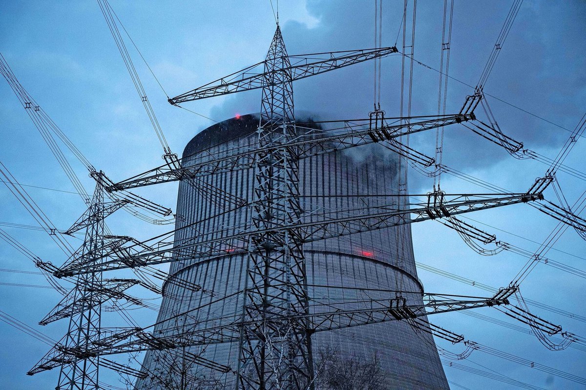 Je teurer etwas ist, desto weniger kann man sich davon leisten. Gilt auch in der #Klimapolitik. Nationale Eingriffe durchkreuzen nur #EU-weite #CO2-Preise. CO2-Effekt: null, Kosten: enorm. Höchste Zeit für einen Befreiungsschlag mit kühlem Kopf.
➡️ zeitung.faz.net/faz/wirtschaft…