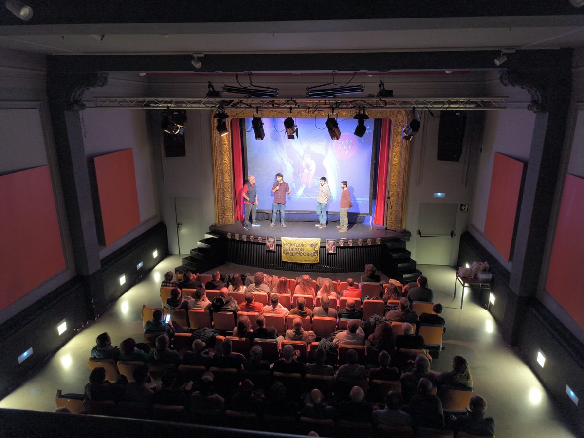 👉 El documental santfeliuenc ‘Els altres camins de l’aigua’ guanya el 2n premi de la Nit de la Imatge Subterrània

Els periodistes Carme Verdoy i Raül Clemente són els autors de la peça, que mostra les mines d’aigua de la ciutat
fetasantfeliu.cat/noticia/107778…