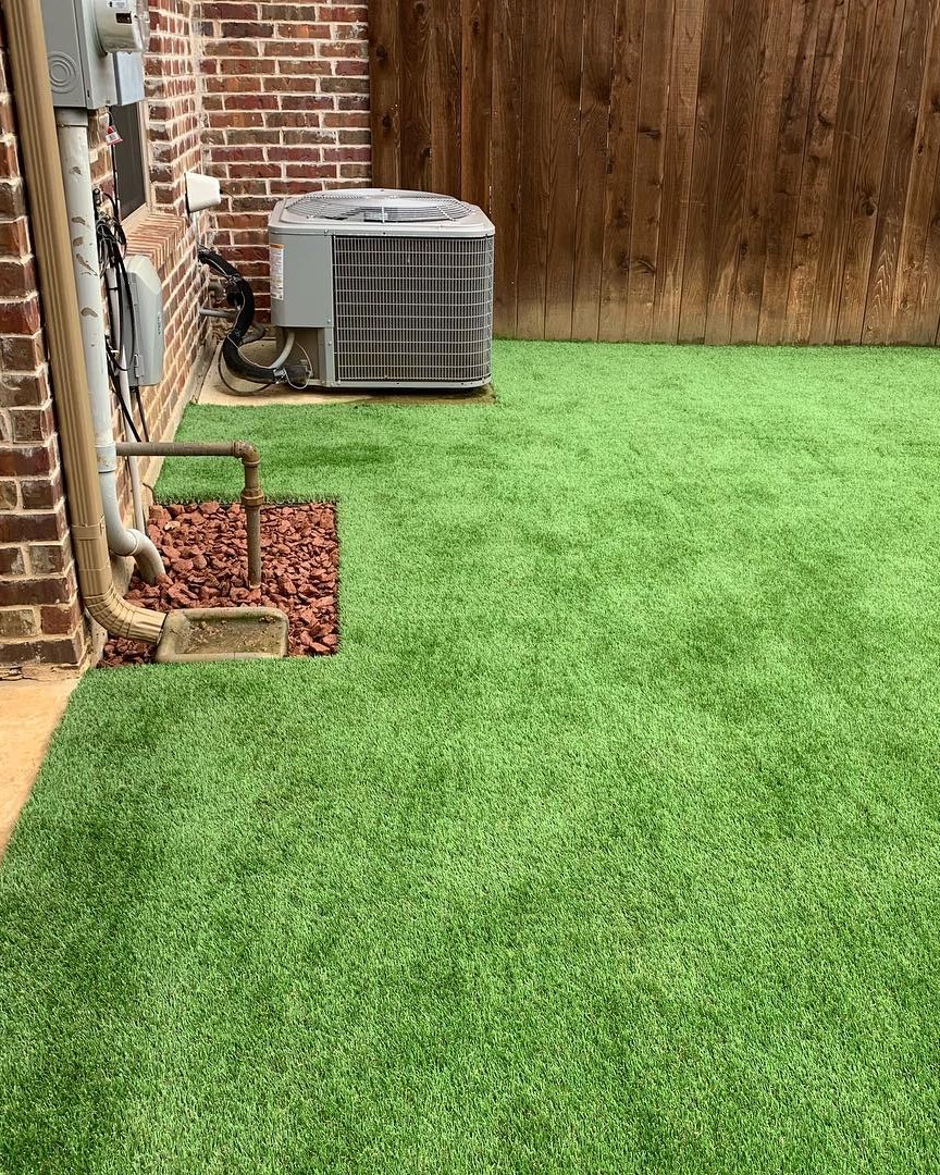 PurchaseGreen's tweet photo. Love the variety of presentations of artificial grasses from @purchasegreendallas!

View our diverse collection of turf here: https://t.co/FRbt1PRz2Y 
•
•
•
#PurchaseGreen #Dallas #artificialgrass #DallasTX #LandscapeDesign #Texas https://t.co/gbjkmS1M5E