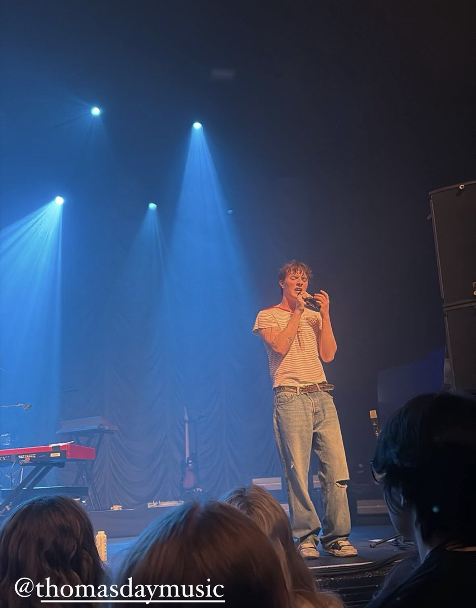 thomas_notify's tweet photo. A thread 🧵

#ThomasDay opening for Joshua Bassett at the 3Olympia Theatre in Dublin, Ireland tonight https://t.co/ZNPUHYS6zB