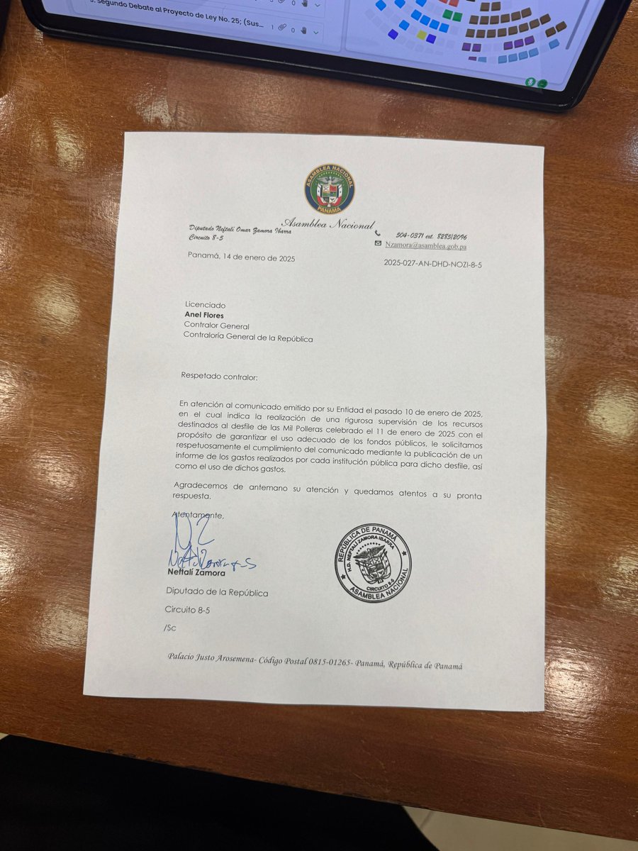 TReporta's tweet image. El diputado @neftalizamorai solicita al contralor Anel Flores que haga público un informe detallado "de los gastos realizados por cada institución pública" que participó en el Desfile de las Mil Polleras.