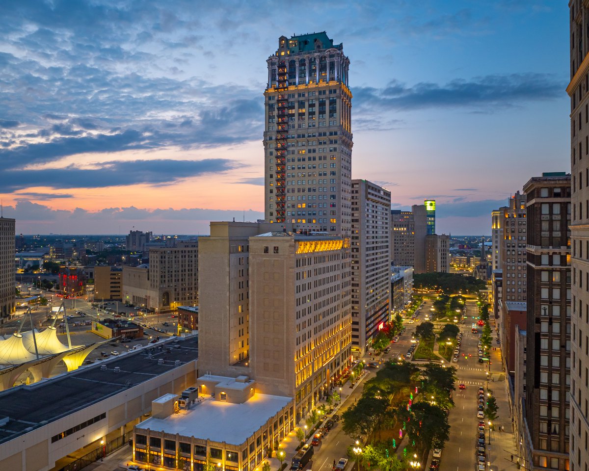 BedrockDetroit's tweet photo. .@myroost Detroit at #BookTower and the @ShinolaHotel are finalists for Travel and Leisure’s 2025 World’s Best Awards! 🌍✨

Show your love for these #Detroit landmarks and cast your vote before February 24, 2025.

Fill out the survey now at https://t.co/7oFv5ZFRVA! ✈️

#WorldsBestAwards #TravelAndLeisure #DetroitHospitality #ShinolaHotel #BookTower #MyRoost