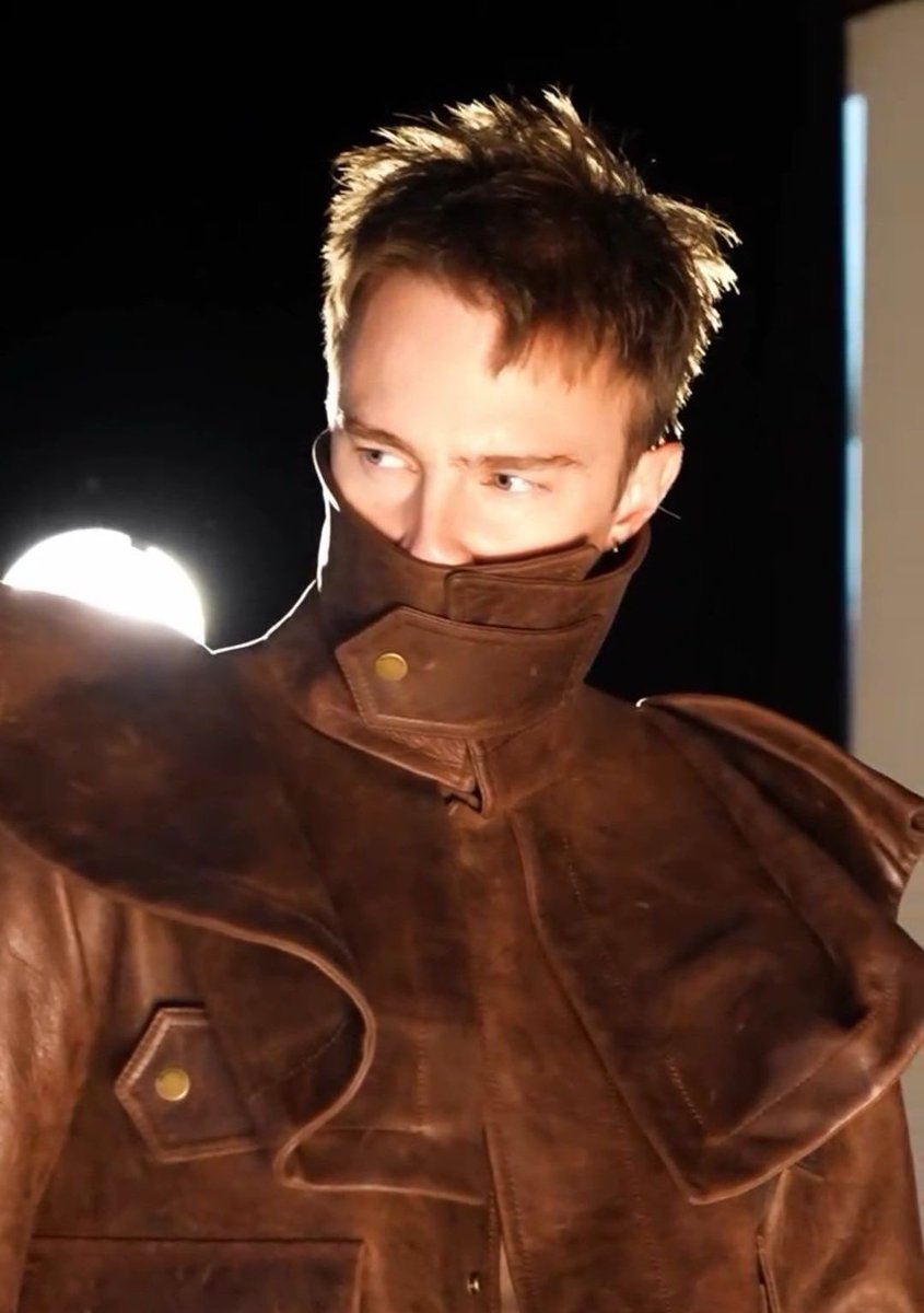 💭 (@haydrewthinker) on Twitter photo 