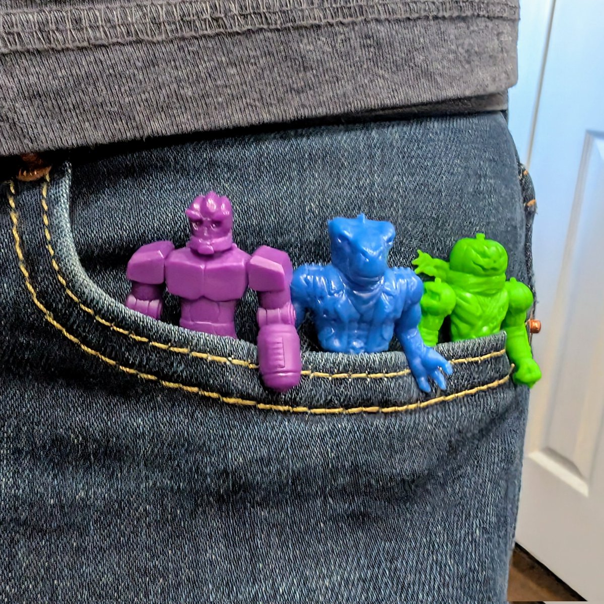 Toys and games that fit right in your pocket ❤️‍🔥 Anyone else always carry a few favorite figures or trinkets with them, or is it just me?