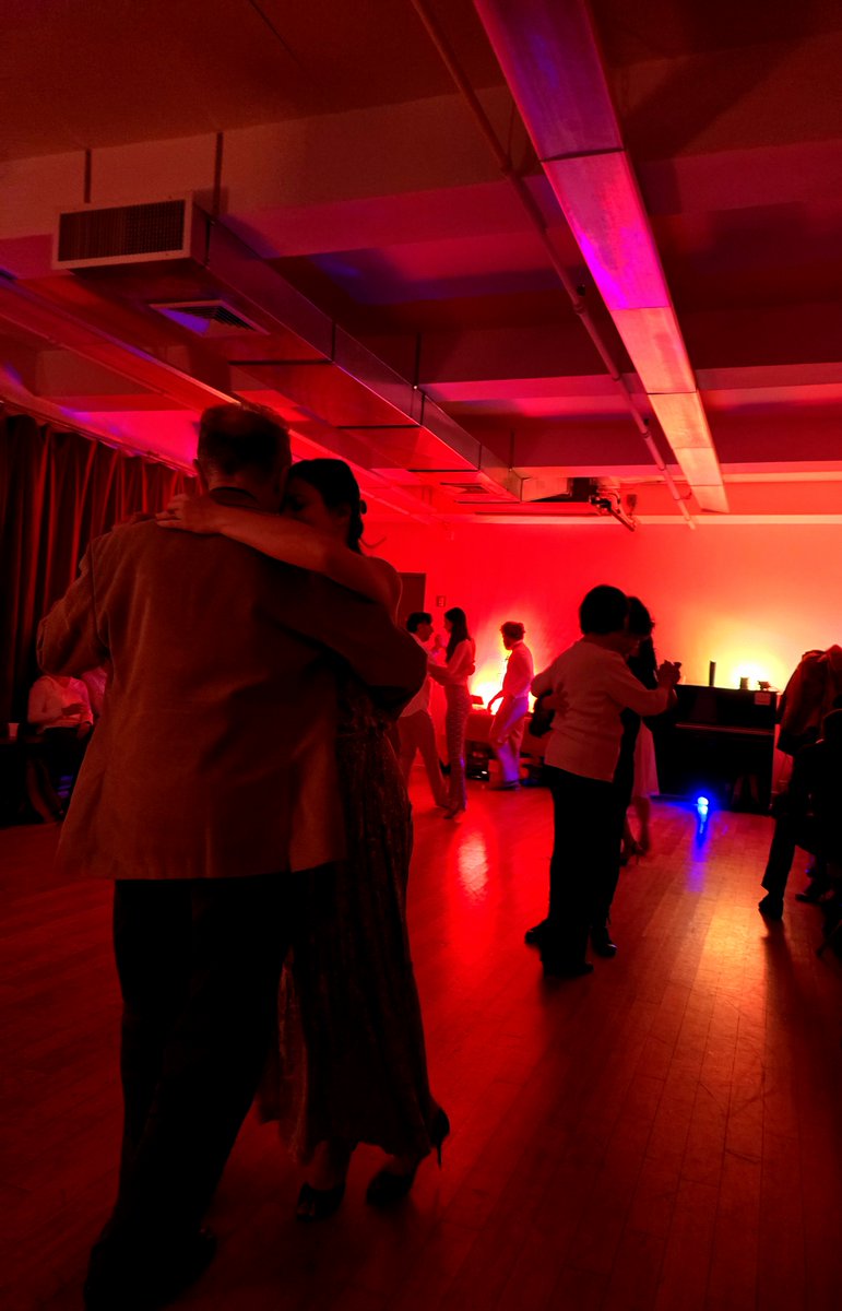 bearsr123's tweet photo. Winter 101
Los Tres Amigos
Tuesday, 6 - 10PM
Special Pre-milonga class 6-6:45
Los Tres Amigos Milonga
@ Ripley-Grier
520 8th Ave studio 17-i
New York, NY 10018 https://t.co/ABDOOwZaed
