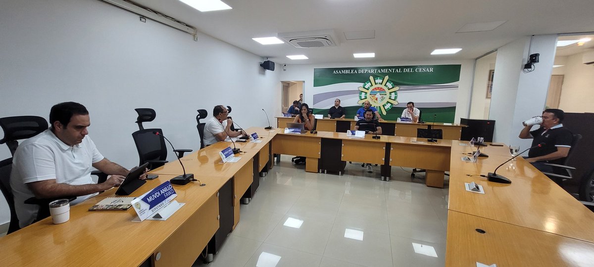 Sexta sesión del periodo de sesiones extraordinarias.

Decreto 003 de 03 de Enero de 2025.

Conéctate a través de Facebook facebook.com/share/v/1KBJ9j…