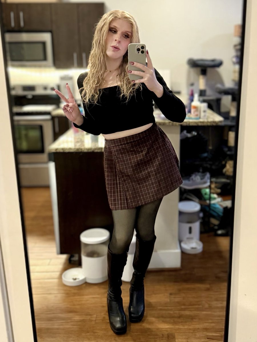 who’s going out with me tn?