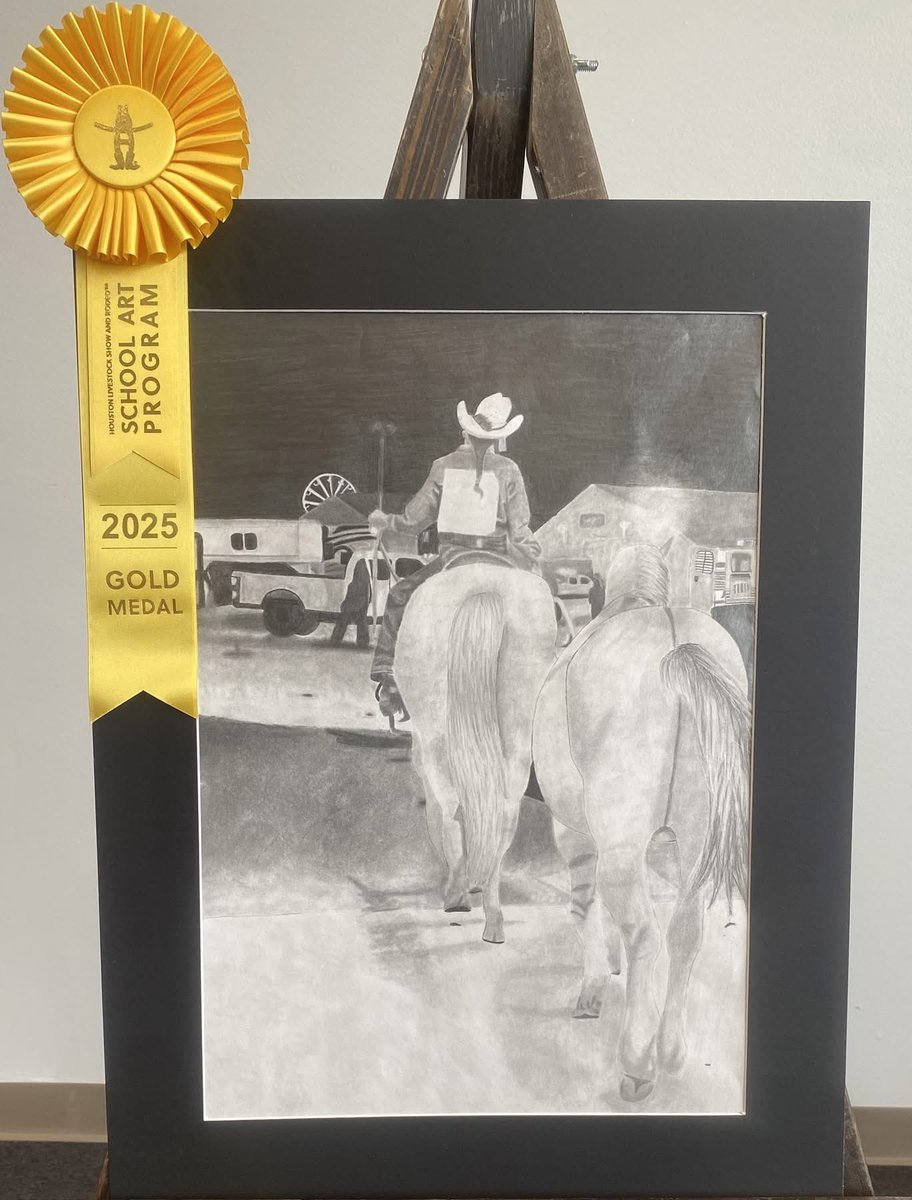 ricehsraiders's tweet photo. 🏅 Gold Medal Winners:

-Keenan Hailey for his vibrant piece, "Tractor Dreams"

-Taylor Rohan for her captivating piece, "Whispers of the Prairie"

Their artwork will be on display at the Houston Livestock Show and Rodeo for the entire duration of the event. 

Congratulations! https://t.co/rvOdHHC8qj
