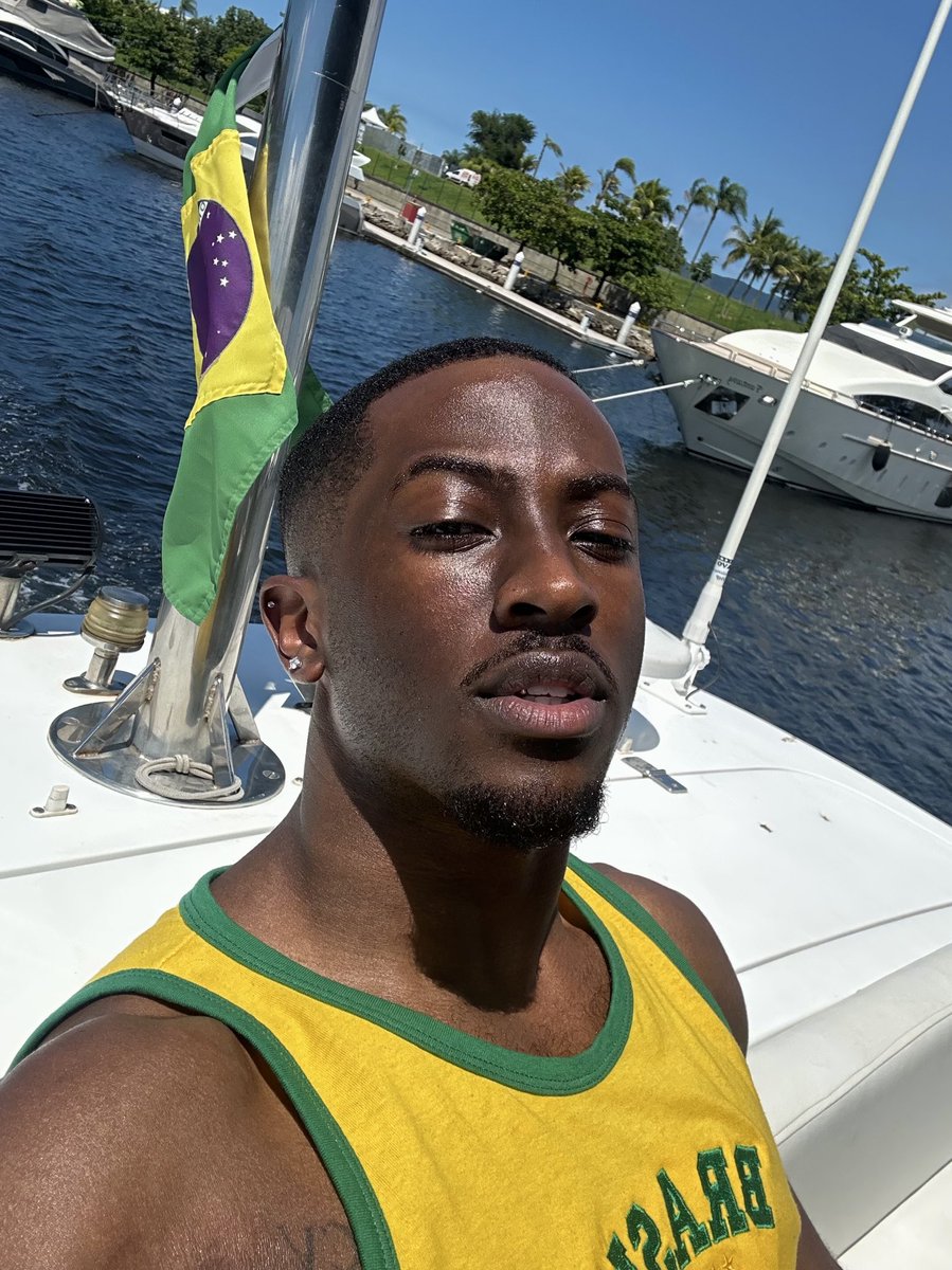 the golden child tweet media