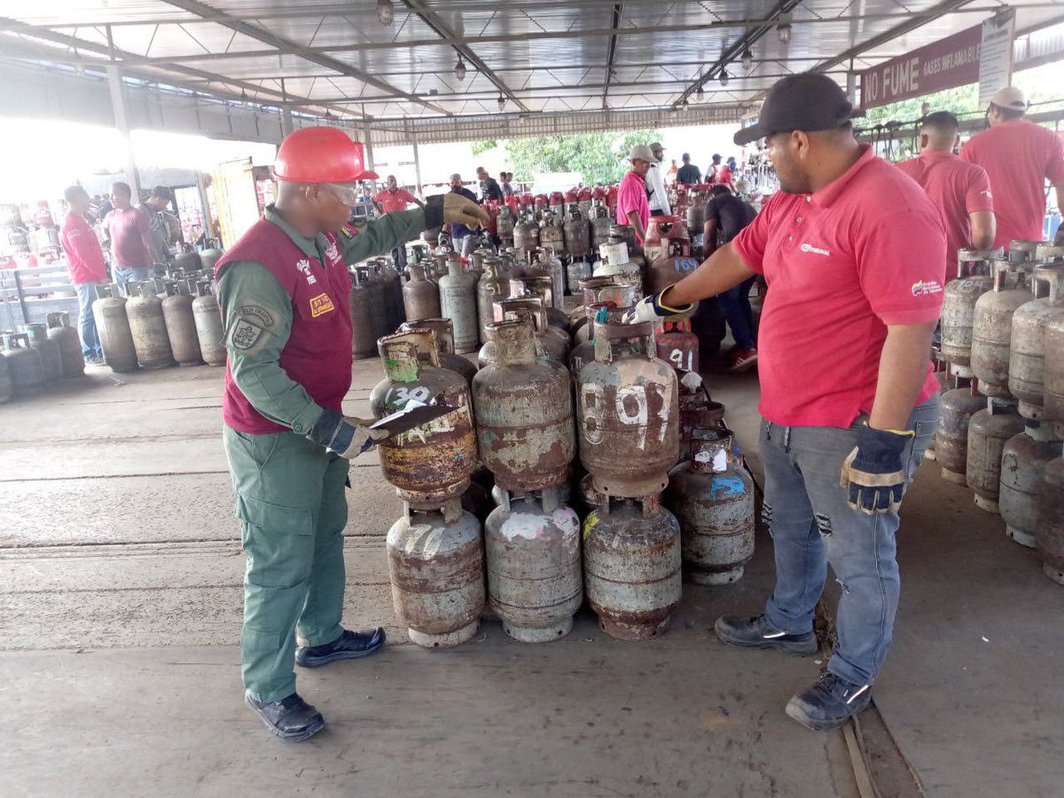 GJ. Domingo Hernández Lárez tweet media