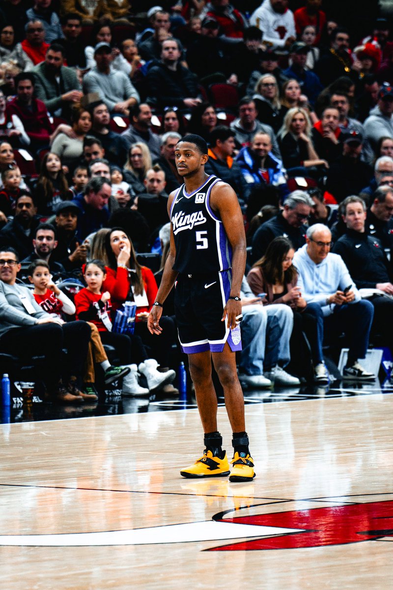 De'Aaron Fox tweet media