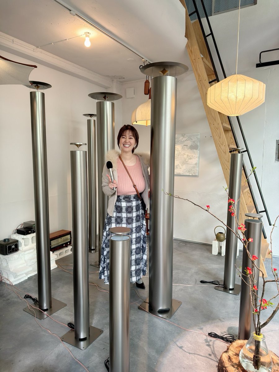 happyhappytomo1's tweet photo. おはよう🌞
今日も華華天国担当日❤️皆に会えるるるー🥹
やたたたたー☺️☺️
昨日華天記者で紹介した知名オーディオ那覇ショールーム☺️
音の違いがわかる素敵空間💓
#ラジオ　#沖縄　#アナウンサー https://t.co/MBLGSi0My8