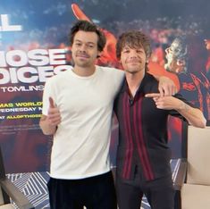 GVFCaleidoscope's tweet photo. This Harry π with This Louis π
Today more than ever believing thats love is powerful and can do anything
Good Night and Sleep Well... If they can
My Rome and My Paris
#AlwaysOnYourSideππ #VintageFan #LoveStory #kindness #freedomstreetconcert
Edit credit by owner