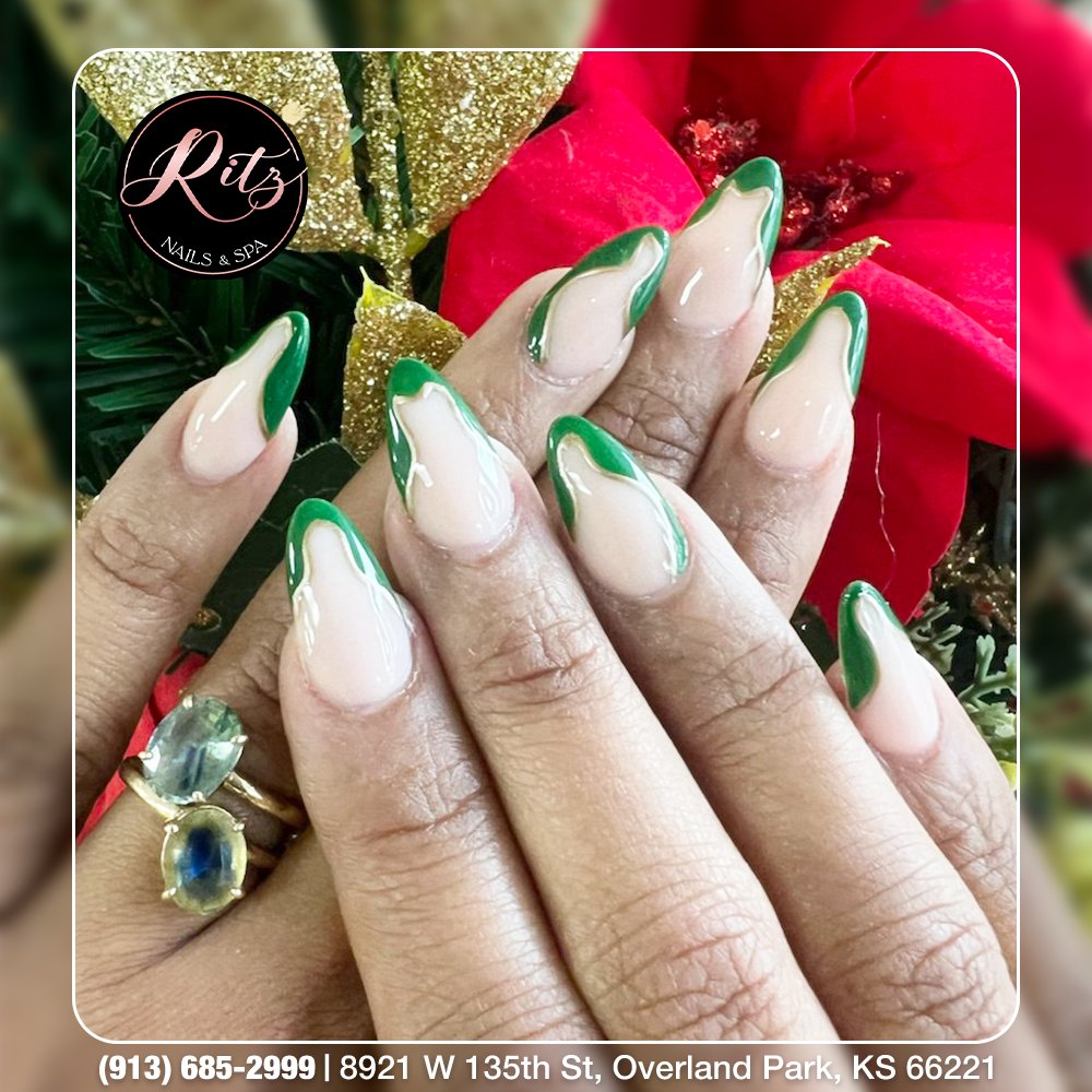NailsRitz's tweet photo. 📷 Nail Art That Stands Out!
#overlandparkks #chiefskingdom #kansascity #downtownop #nails #nailart #nailsofinstagram #pedicure #manicure #naildesign #nailsalon #nailsalonnearme #beautysalon https://t.co/wjFiy2iHx1