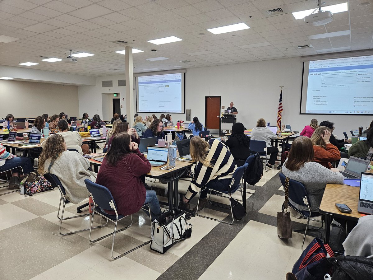 MiddleGaRESA's tweet photo. ๐Makerspaces, research, reading, and even banana pianos, oh, my! The superhero school librarians of "The Library League" participated in a learning session on encouraging inquiry, reading engagement, and a culture of creativity and innovation! #GrowingEducators #GrowingStudents https://t.co/9qM77Acy9f