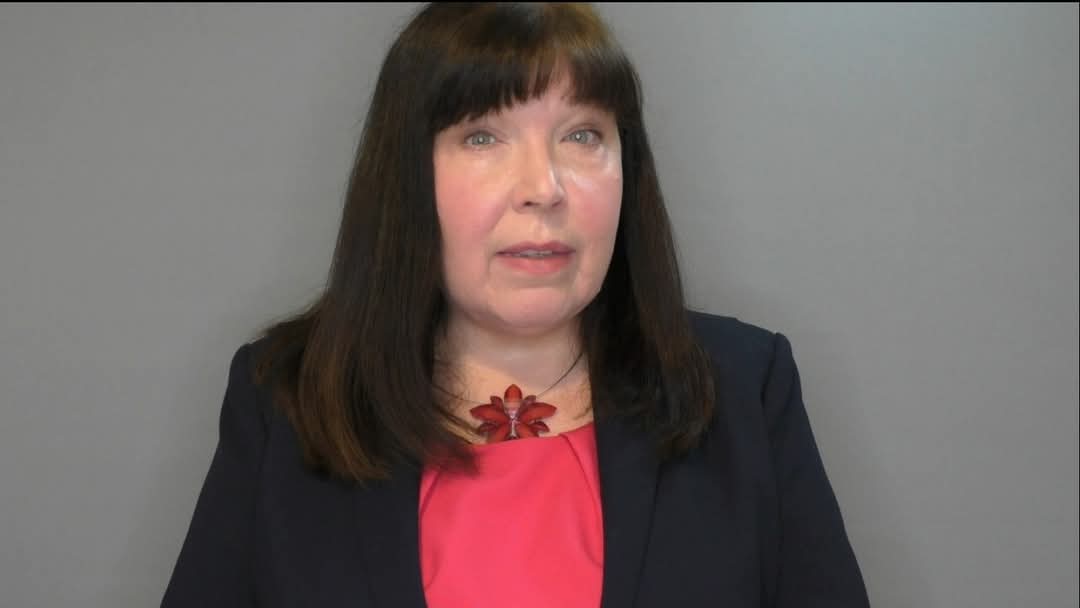 First self-tape of the year channelling my inner news anchor.