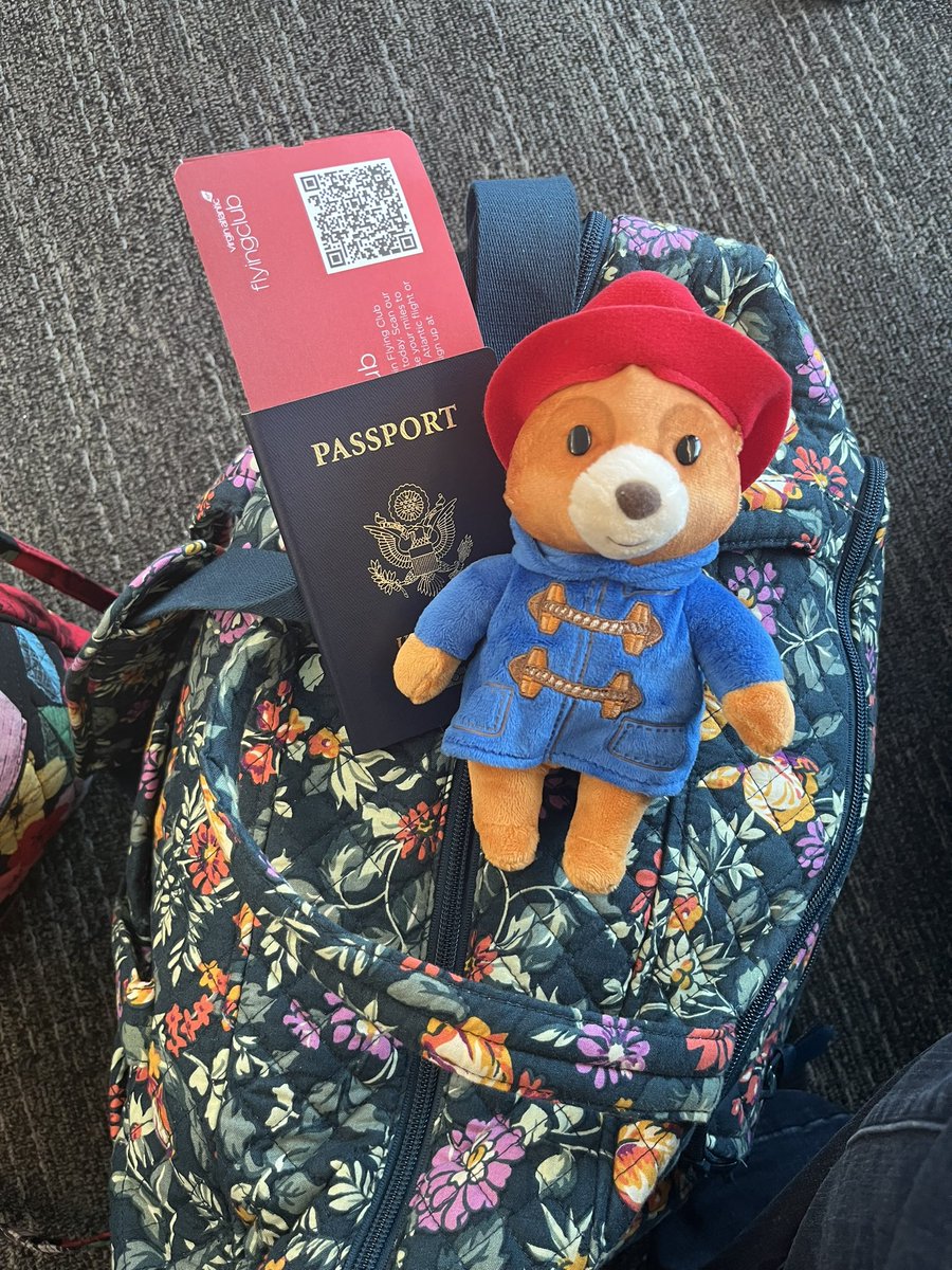 Hello Nicole tweet media