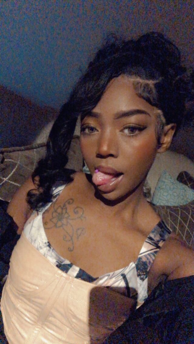 helljones6's tweet image. My beautiful bestie