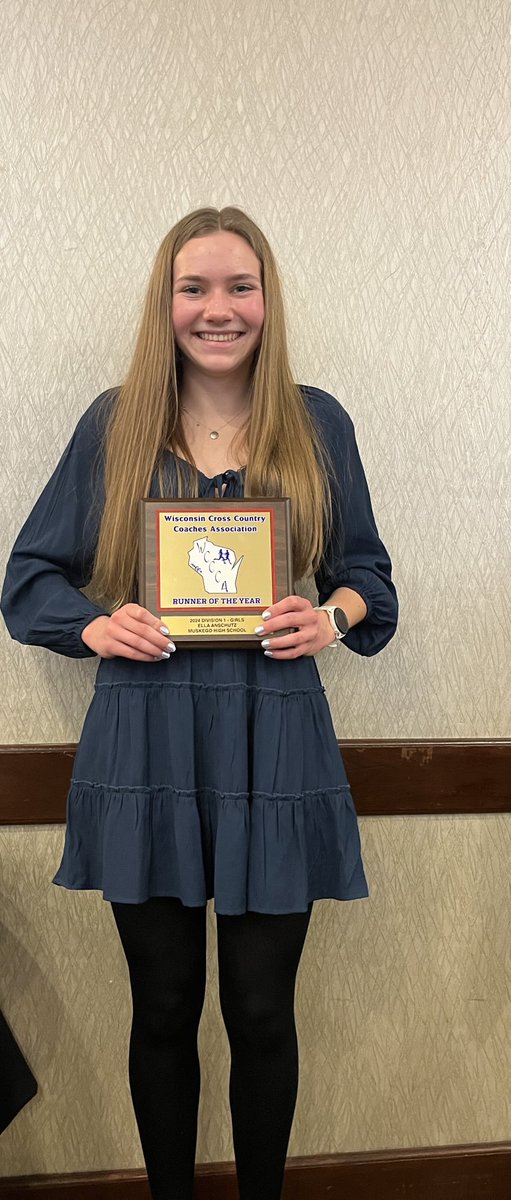 Congrats to Ella Anschutz- recognized as Wisconsin Runner of the Year. We are so proud of you Ella!⁦<a href="/1WarriorMHS/">1WARRIOR</a>⁩ ⁦<a href="/MHSBavlnka/">Andrew Bavlnka 🇺🇸</a>⁩ ⁦<a href="/MNSDIrvine/">Todd Irvine</a>⁩