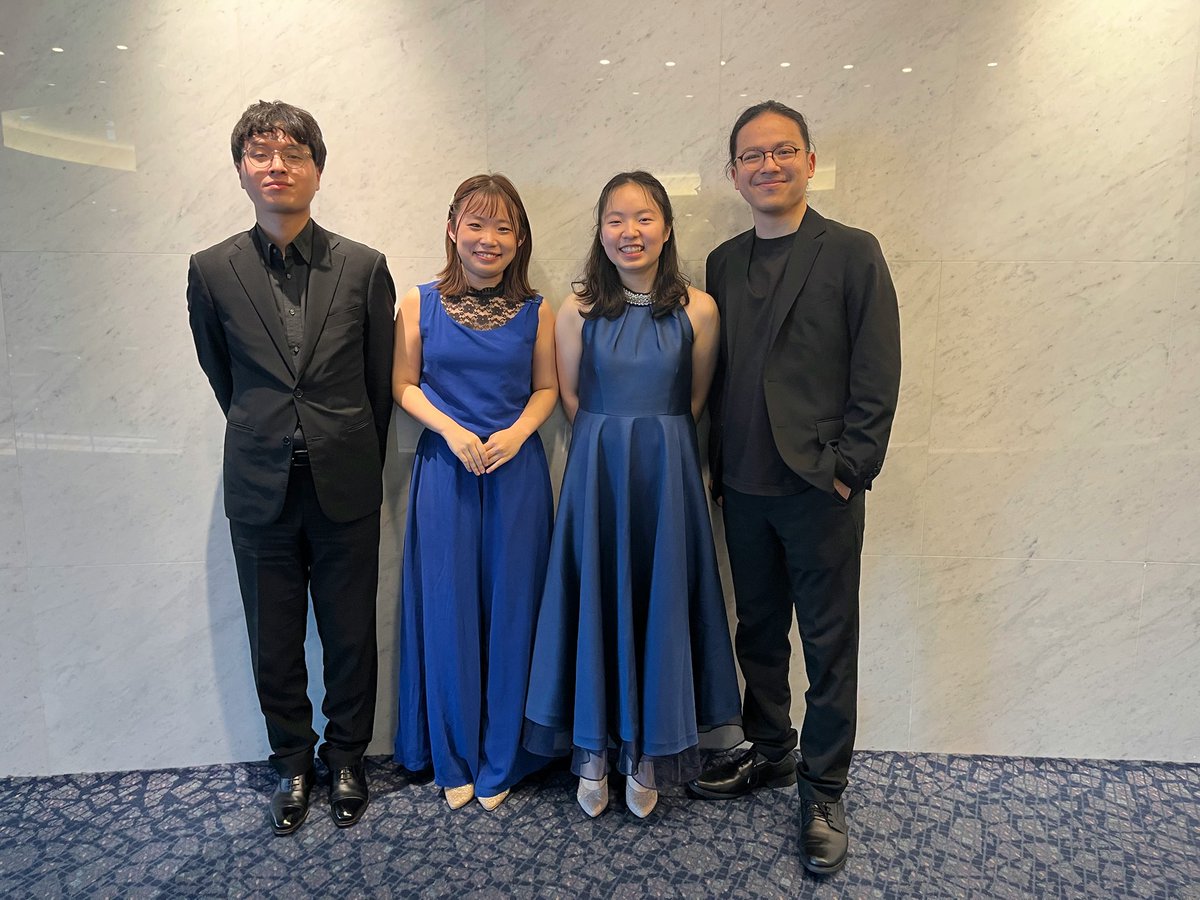 quartet_integra's tweet photo. 昨日今回の日本公演が終わり、今日ロサンゼルスに戻ります。お越しくださったみなさまありがとうございました😊
改めまして、今年もよろしくお願いいたします🙏 https://t.co/Um9zoA4s6F