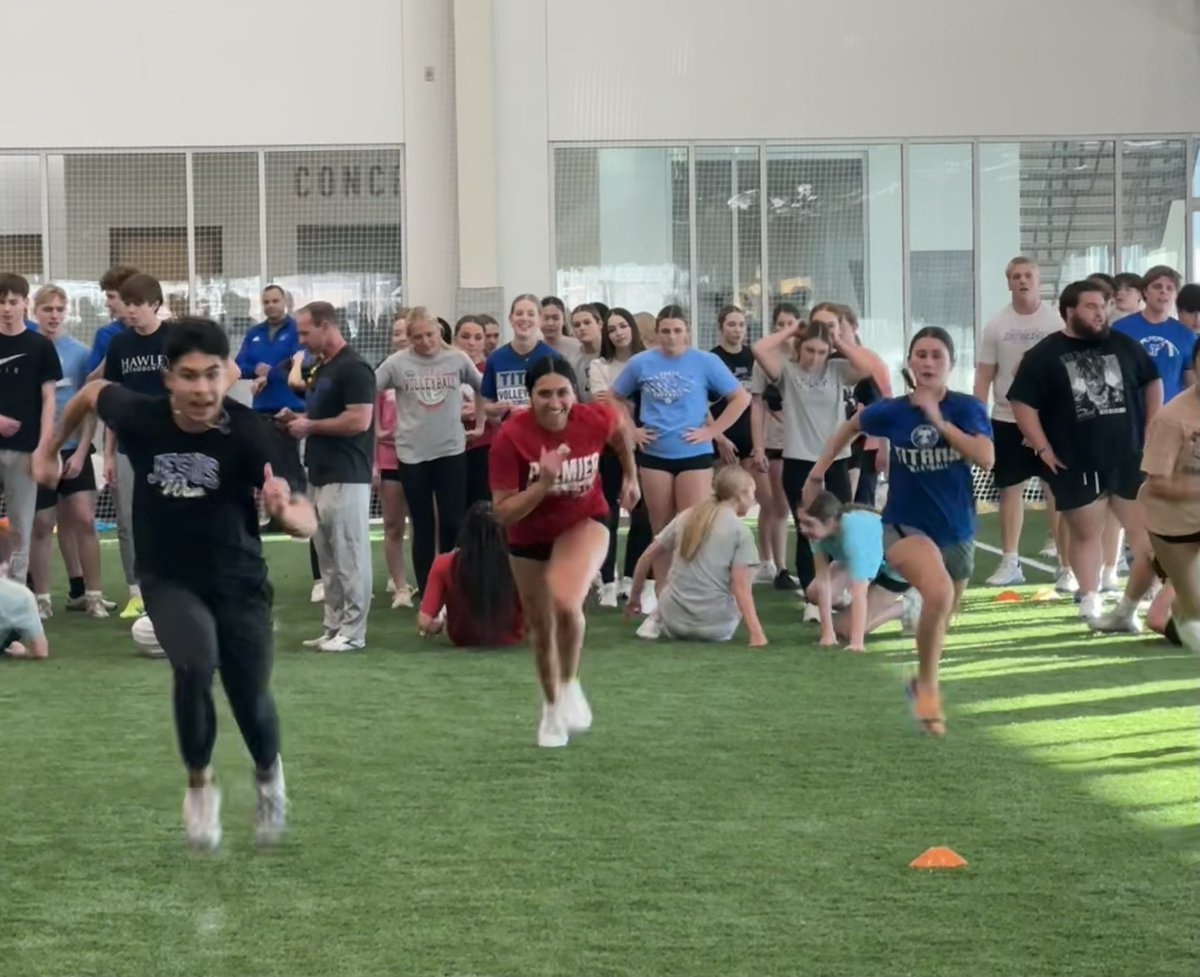 PLSouthTitanVb's tweet photo. Winter Conditioning has begun!!! Let’s GOOOO! @PLS_activities @PLSTitanPower https://t.co/aR89vjb6S5