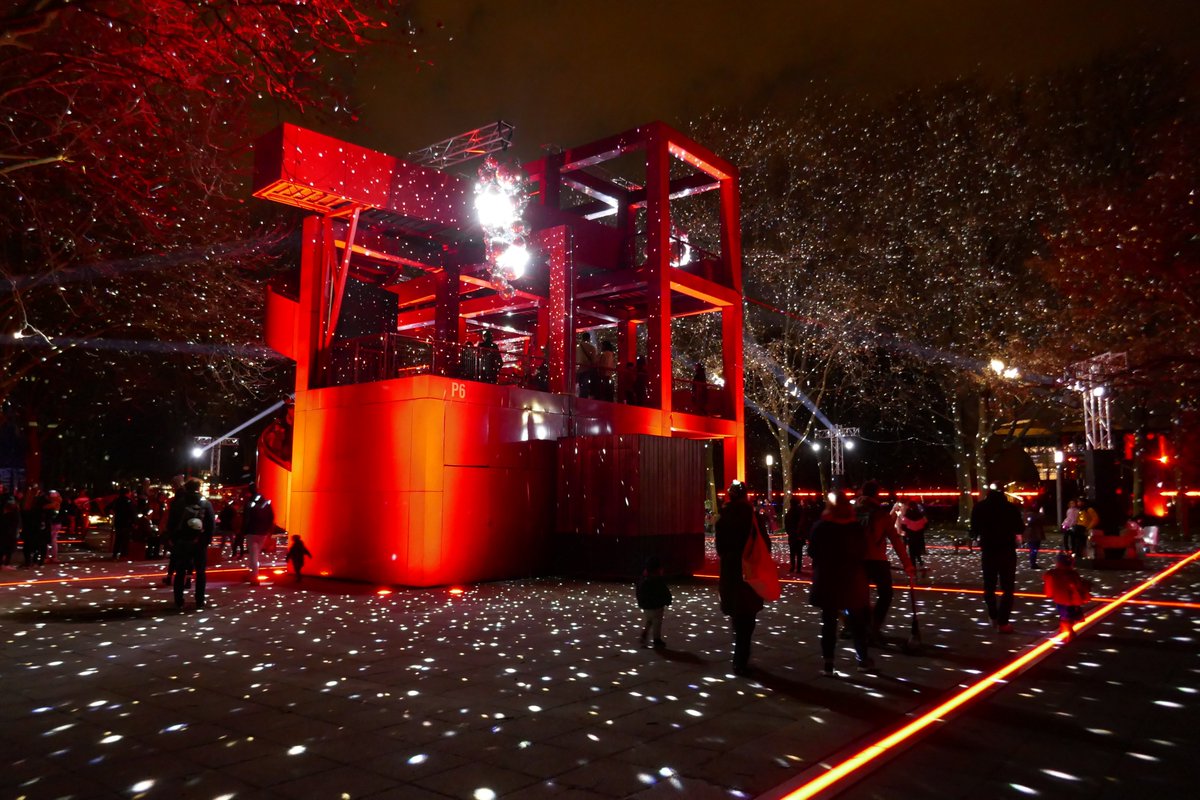 UnusualParis's tweet photo. [Forbidden Fruit - ACTLD - Exposition Lumières ! - Parc de la Villette] #UnusualNightsOfParis
👉 65 nouvelles photos insolites à découvrir dans l'album https://t.co/tZ0auf284E https://t.co/rcaDqUyzdD