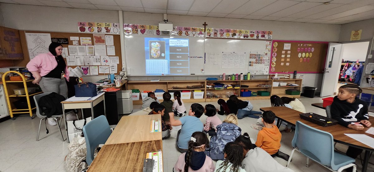 Emotions were high today! How many ducks were in the jar?? We were down to 2 estimations!!! Fun activity with our buddies.