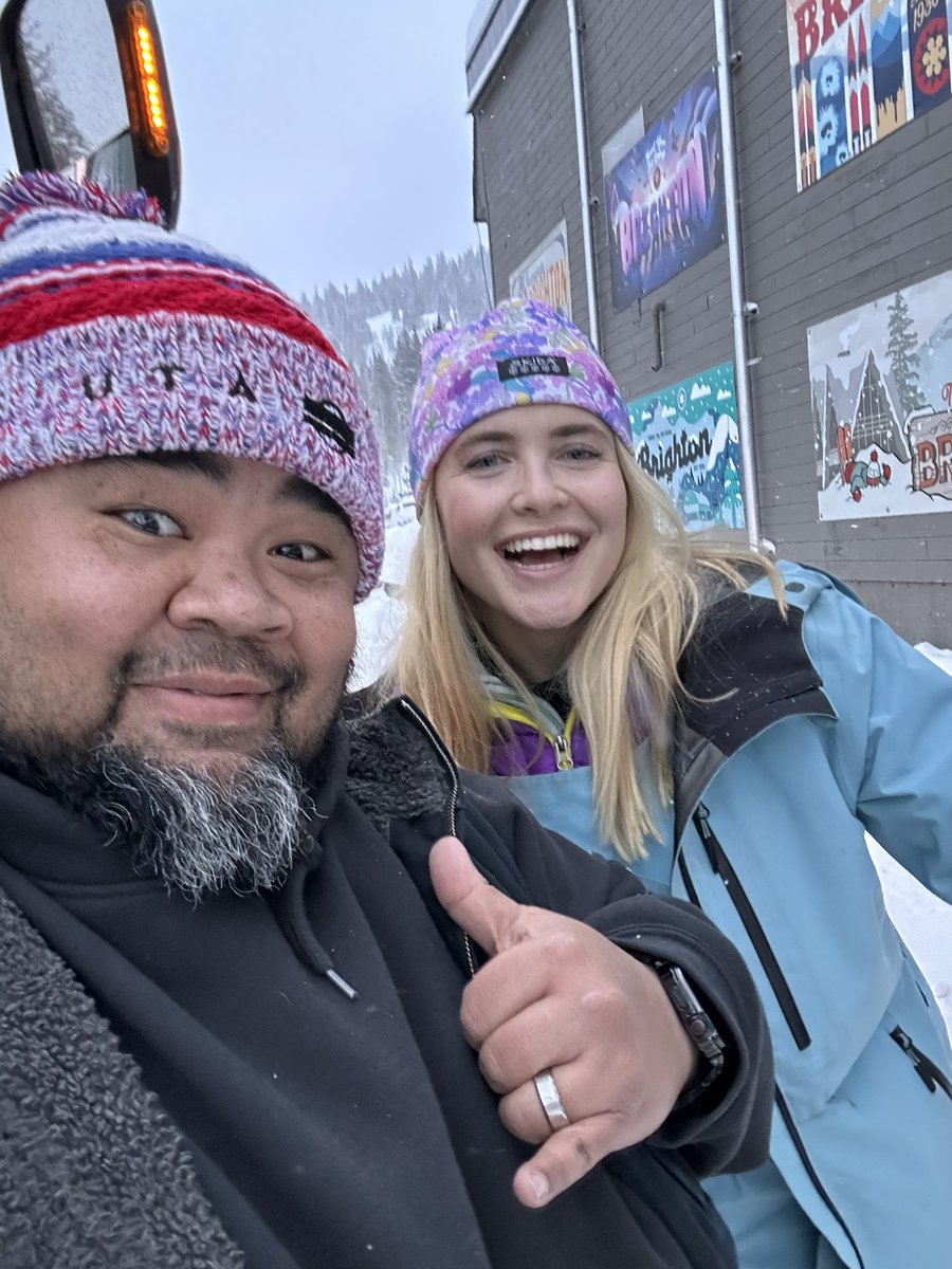 Had the pleasure of having @jennabreetv on my bus! It was bitter sweet as the last time she was on my bus she was doing a news story on yours truly! What an amazing human! Mahalo Jenna for riding my bus as a passenger this time! Always a pleasure! MAHALO! Enjoy! @brightonresort