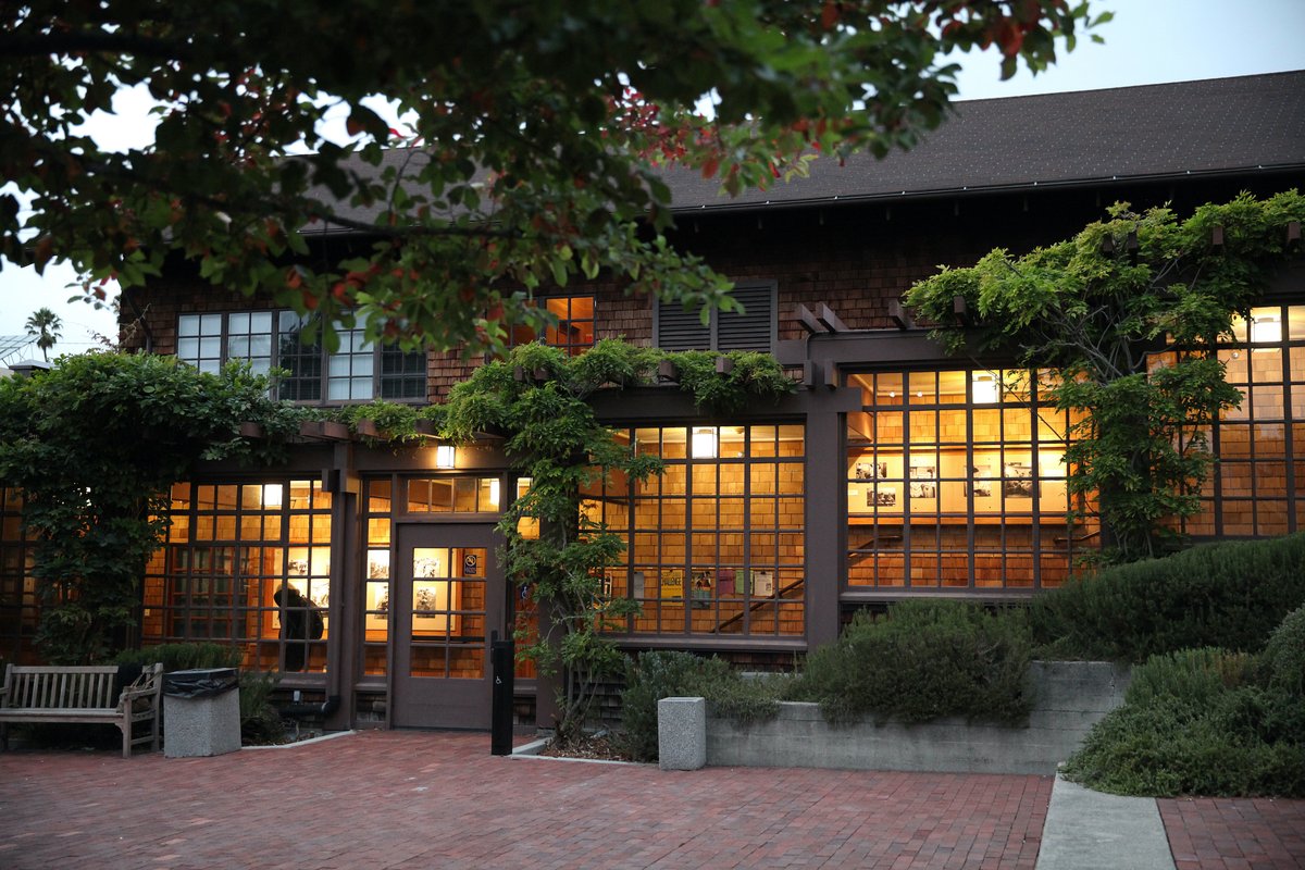 📢  UC Berkeley, the world’s premier public university, seeks a visionary, strategic, and inclusive leader as its next dean of the School of Journalism.  D/L Jan 24, 2025.

wittkieffer.com/positions/2004…