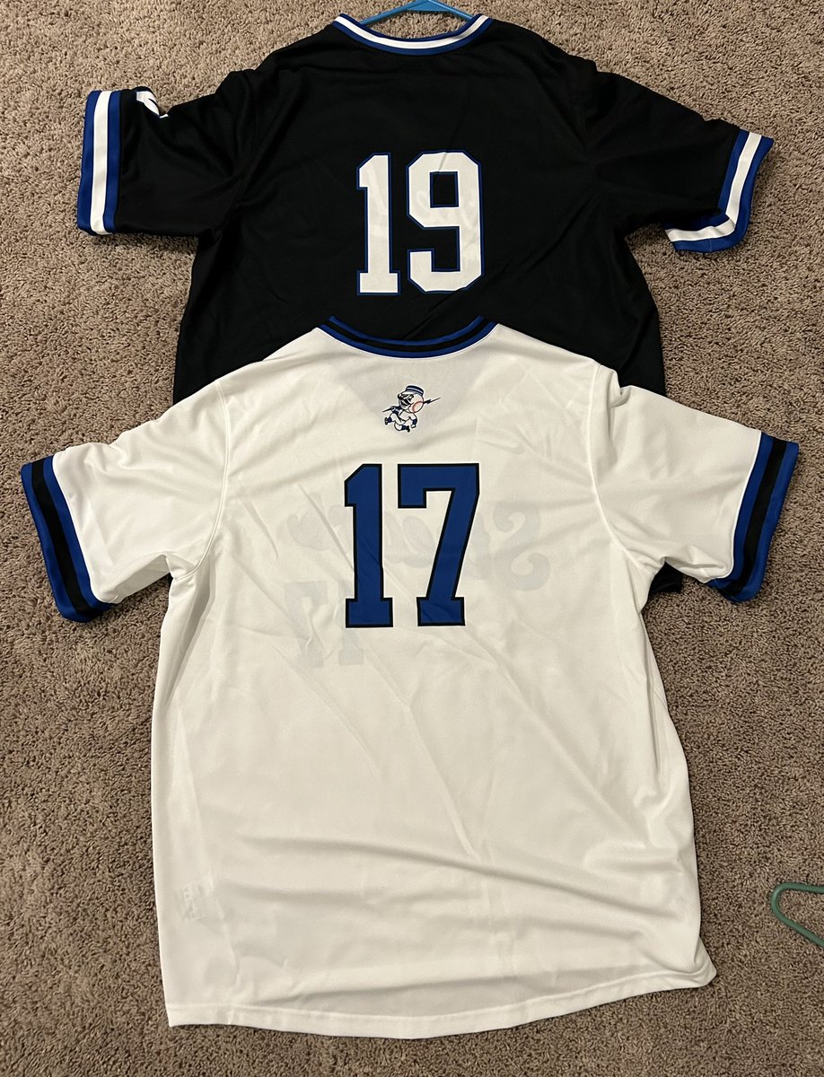 Mr_Rago1's tweet photo. New era of Blue Streak Baseball means new uniforms! @BSNSPORTS @Nike #bluepride #blackisin https://t.co/X0Yg232hmv