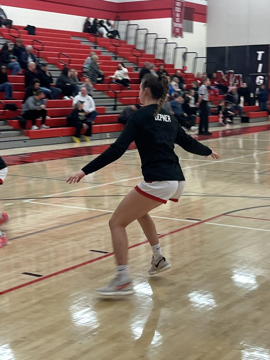 moon_area's tweet photo. Moon girl basketball team warming up to face Montour.  Have the call for the boys game tomorrow night. https://t.co/NqEKRdP0cw