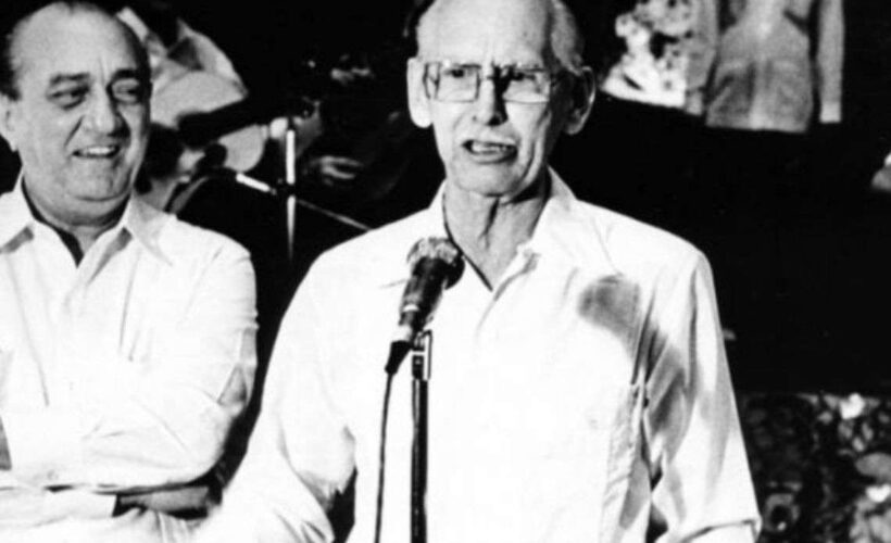 Cuenta en su investigación Jorge (Papo) Fundora González, repentista matancero, que el poblado de San Antonio de Cabezas ha dado a luz a 42 poetas en 100 años. 

En #PeriodicoGiron de #Matanzas:
giron.cu/2025/01/13/jus…
