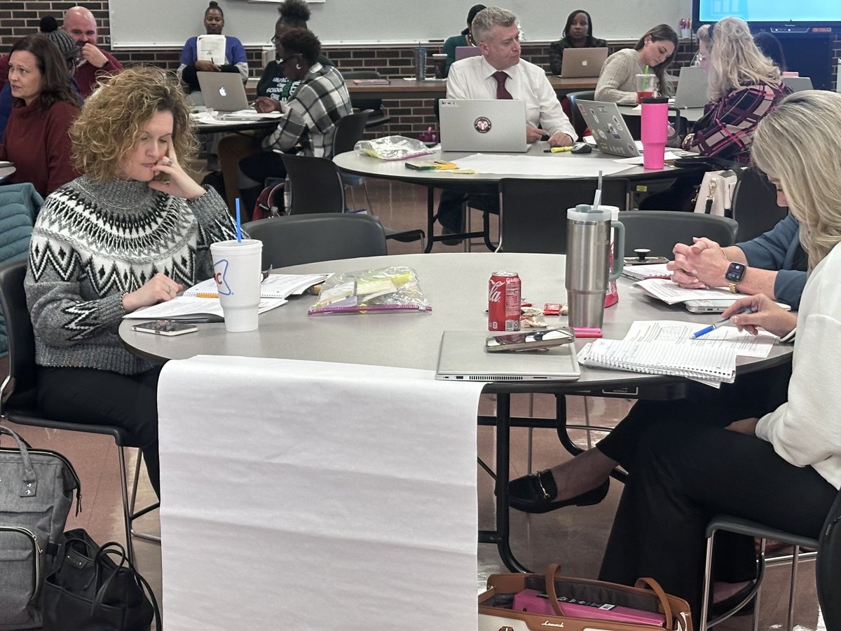 Teachers Leaders in Rapides Parish Schools working collaboratively on Data Analysis using high quality data to drive Decision Making. #NIETteach