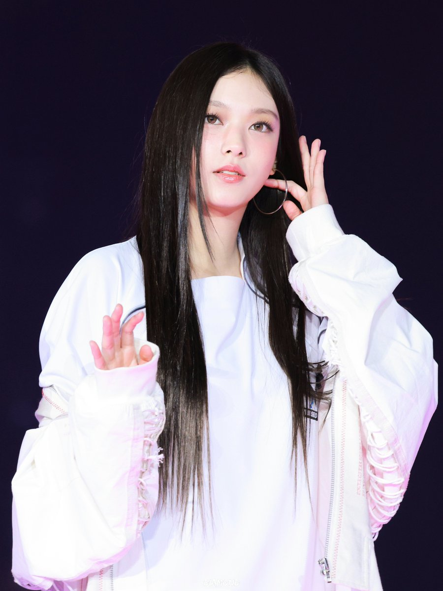 250104 HQ

#NewJeans #뉴진스 #해린 #HAERIN