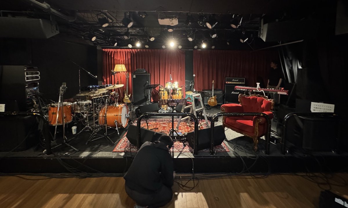 去年に引き続き2回目の Jam Joint, 
ヤバかった🔥
昔からの仲間達と奏でる音楽, 
会場の皆んなとの一体感
エモすぎたし, 最高でした🥹

(last night was the 2nd time of my new event Jam Joint! Killin!
so much  fun to perform with all the peeps I’ve known for a while, and the whole vibe