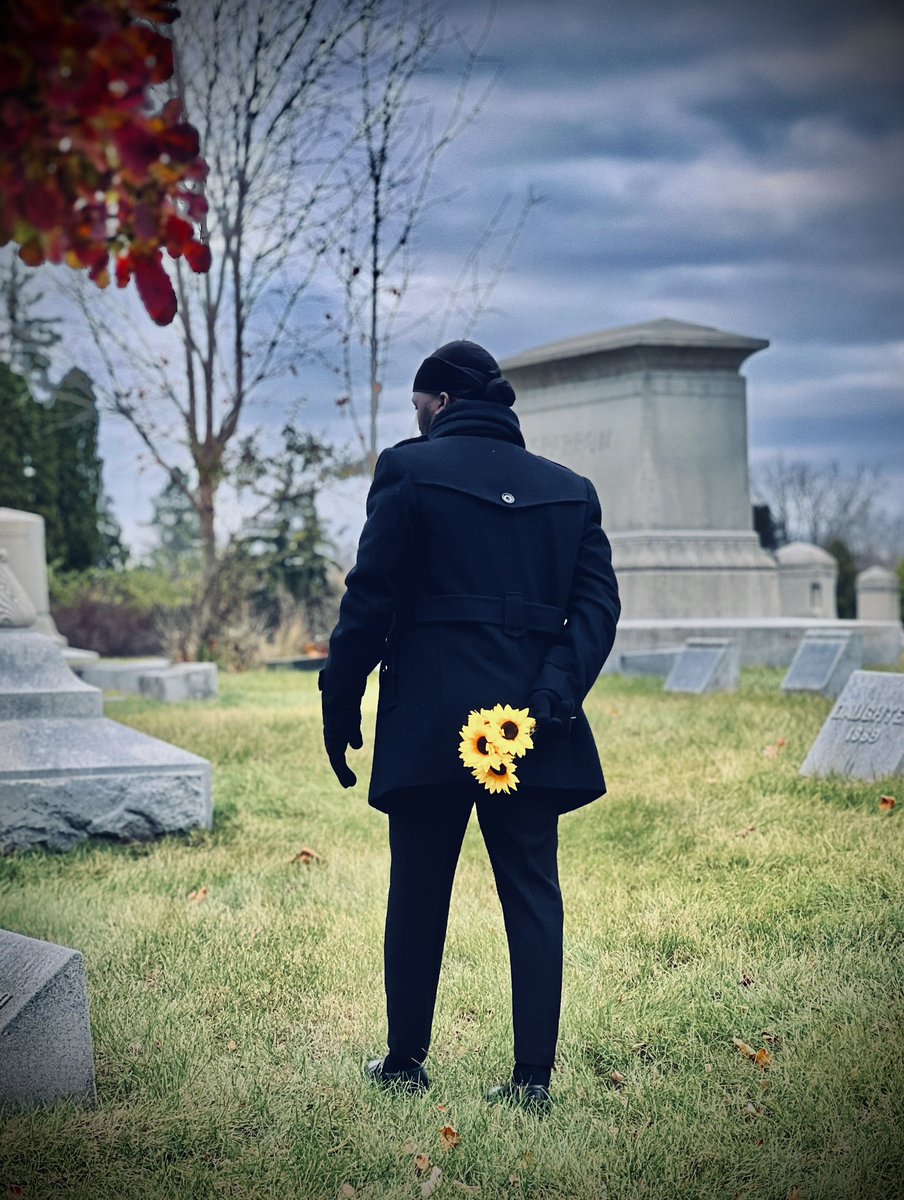 Music Video 🕹️ 8am Tomorrow