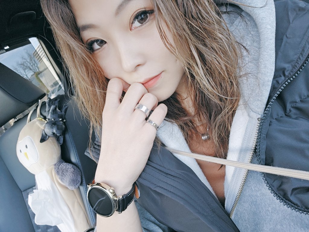 culorabi's tweet photo. かわいこちゃん待ち中
お気に入りのティッシュケースいいでしょ https://t.co/l5zTtFGFT9