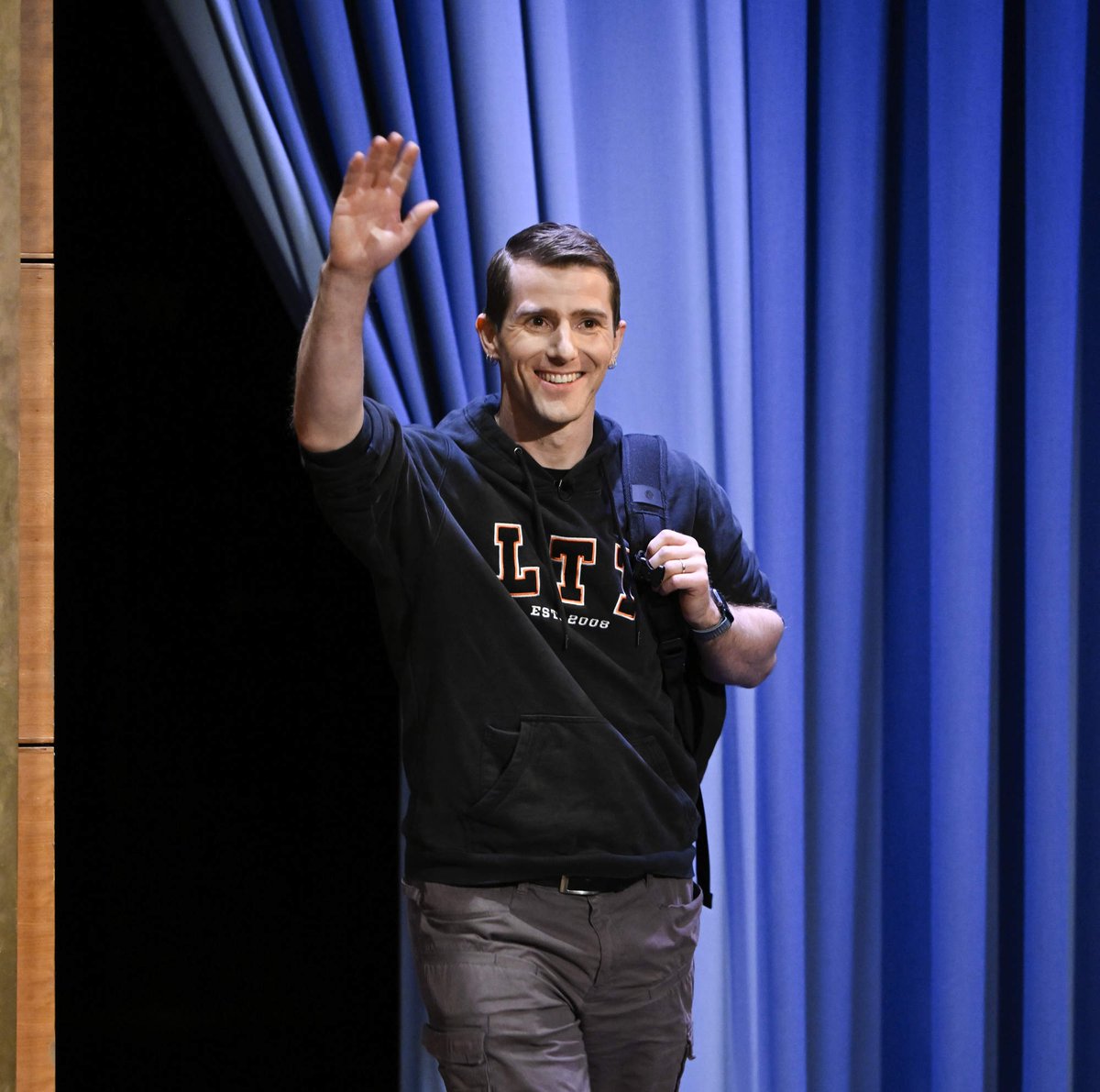 Linus Tech Tips tweet media