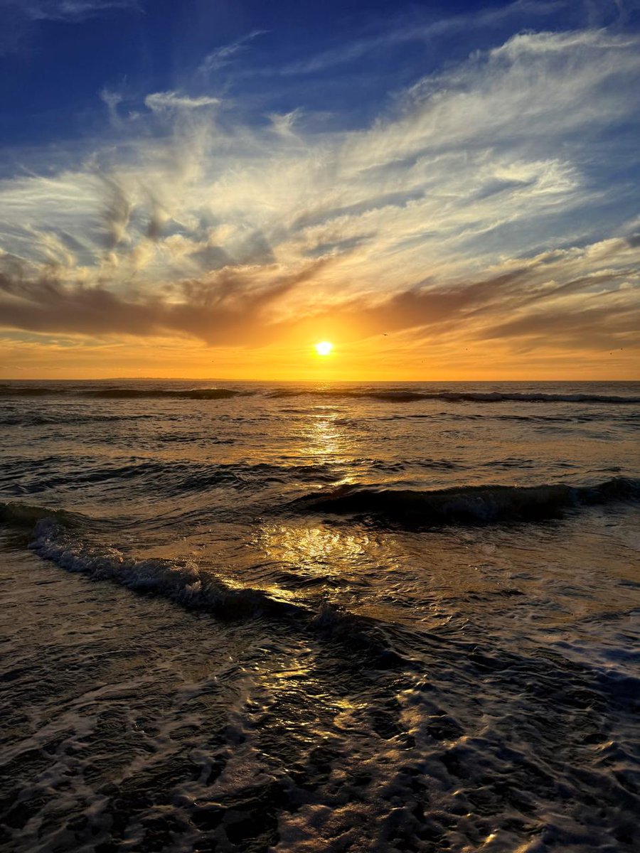 Sun sets, sun rises... just keep on pushing 🤝
