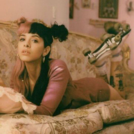 🤍 ‘I hate TikTok crybaby's but Woundedmels calling out soberflop kinda made me change my mind a bit’

Wait tag the vid I wanna see