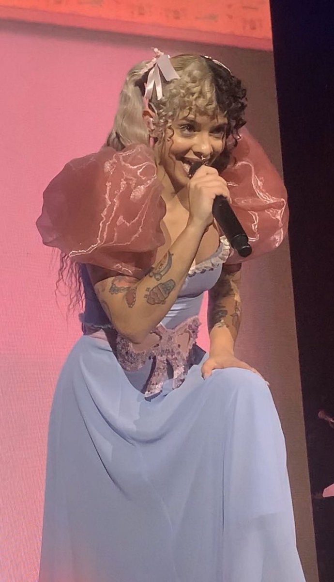 🎀 ‘Can people look up the definition of CP instead of yapping about the cover being cp, editing it to make it look like cp, and js stfu I'm tiredddd😭😭’

We still be ridiculed even if they did hun