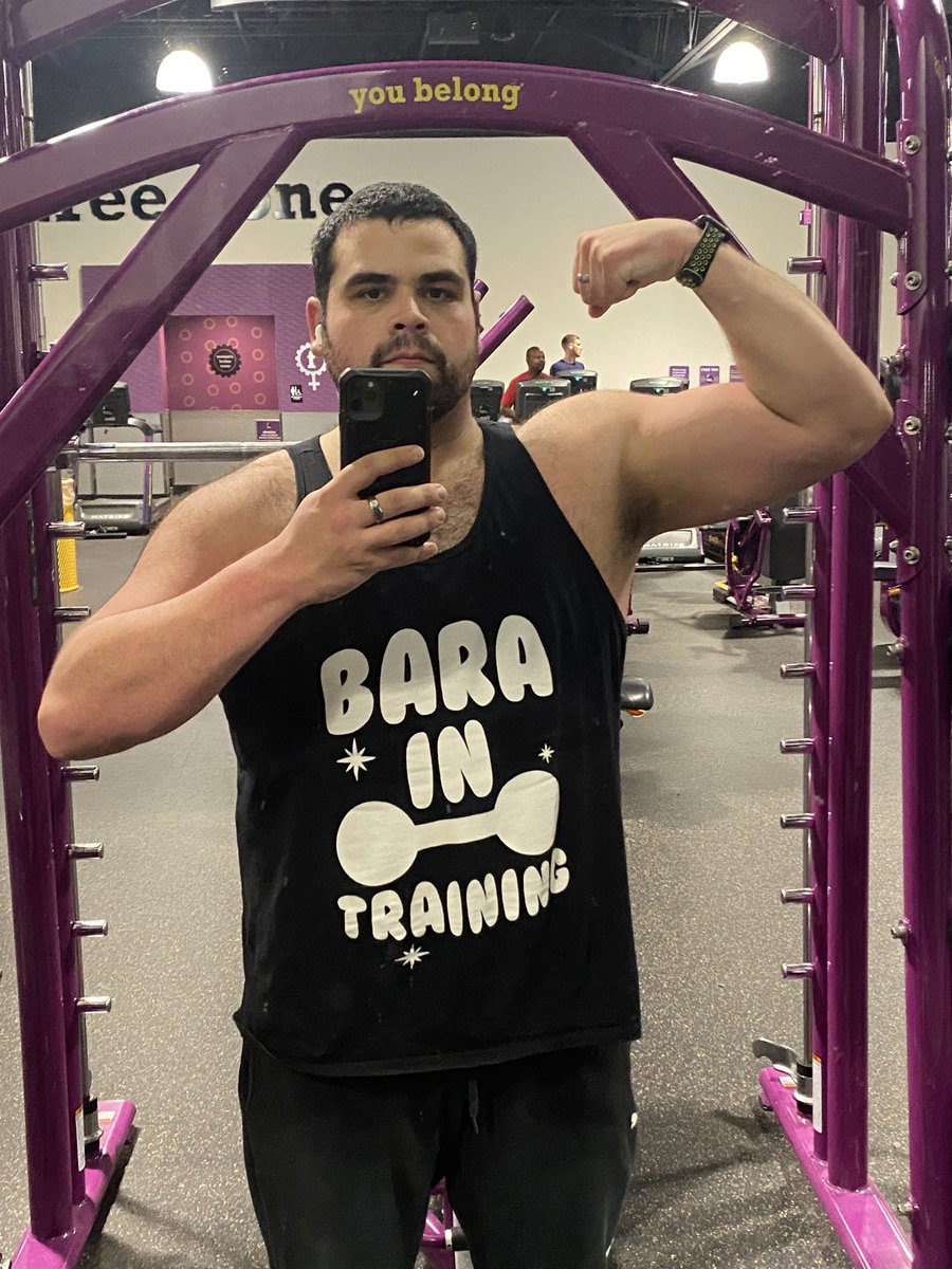 JDKong95's tweet photo. Pounding the weights hard! Worked up alot of bara sweat today! #weightlifting #weightloss #Inspiration #gymmotivation #bara #himbo #baraman #pecs #gymbros #gymboy #PuertoRico https://t.co/mQTTABZhuE